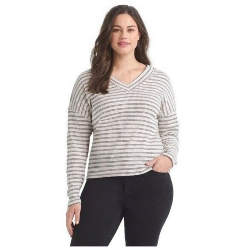 Sanctuary V-Neck Striped Eryka Top cream black sweater long sleeve